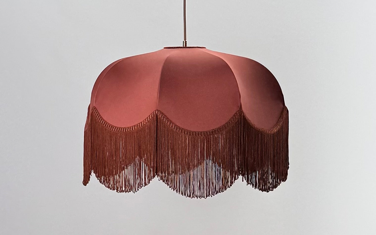 Diana El yapımı Saten Kumaş Püsküllü Avize Bakır