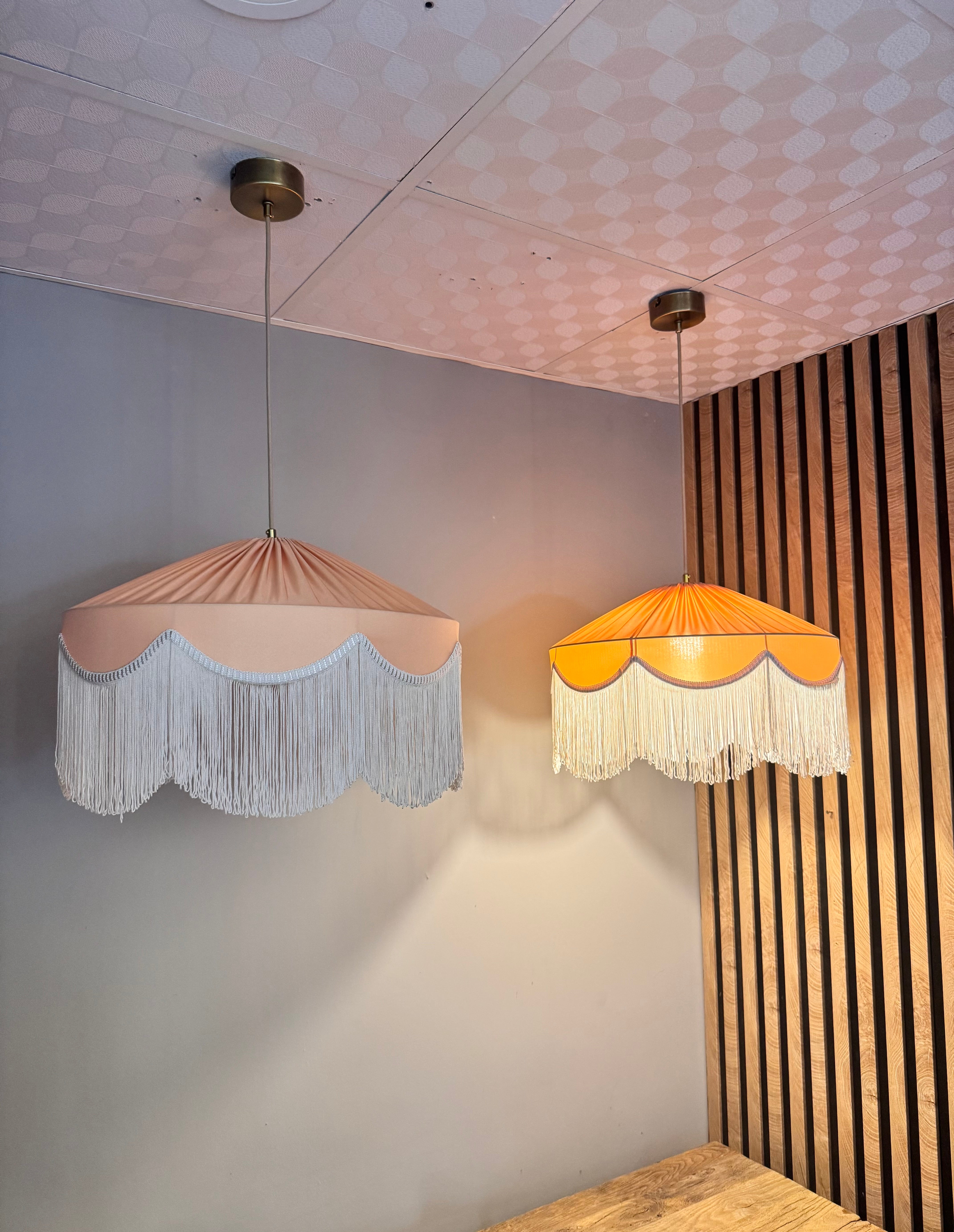 Sofia İpek Saten Püsküllü Avize Somon