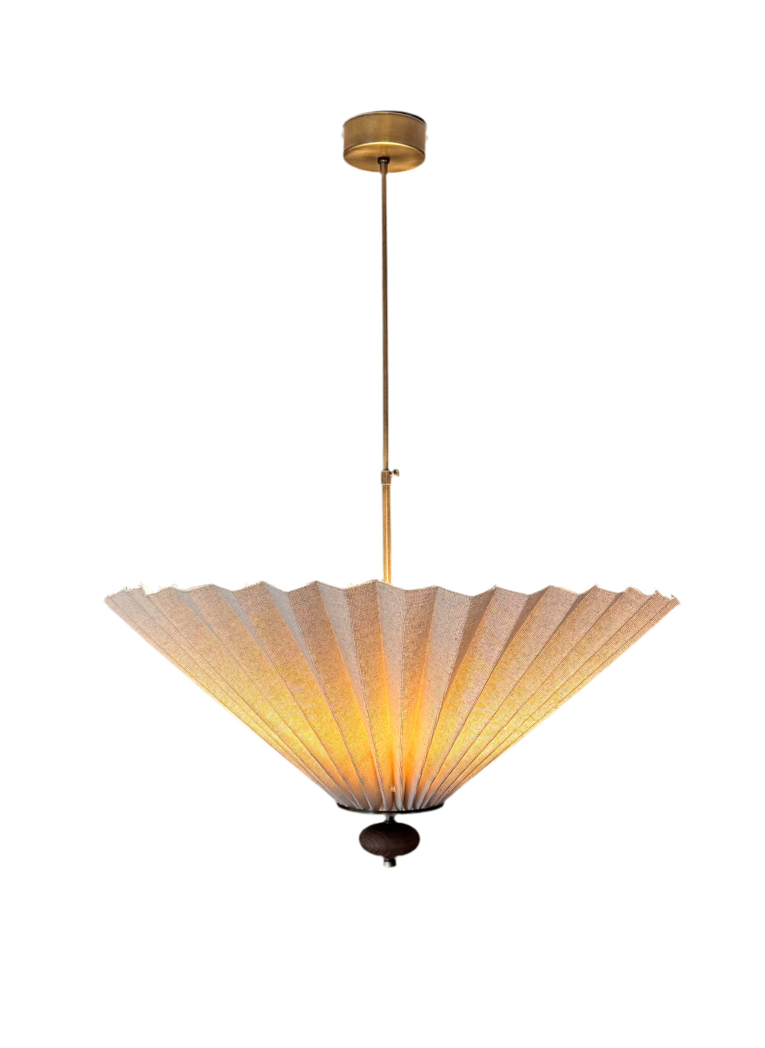 Rustic Chandelier with Albert Wooden Details