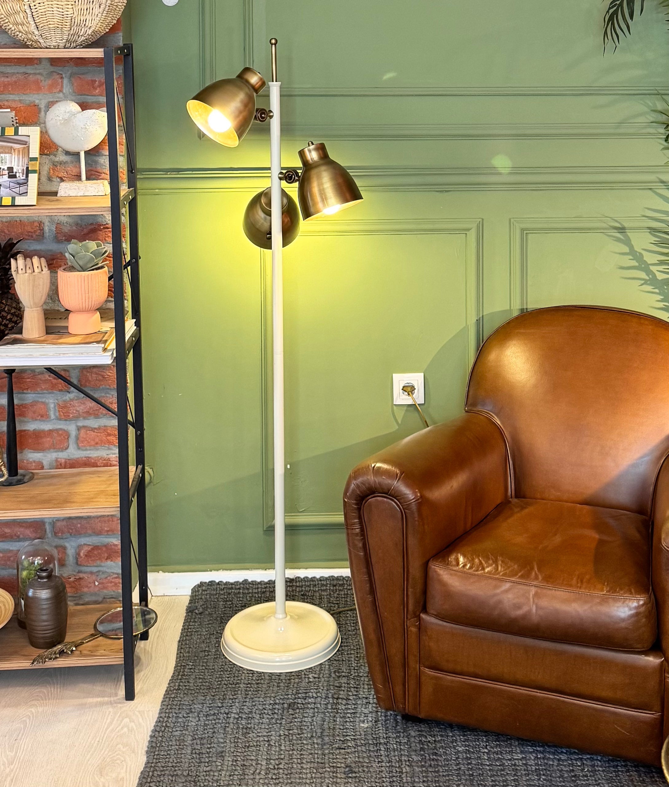 Wooden Lampshade with Rattan Head