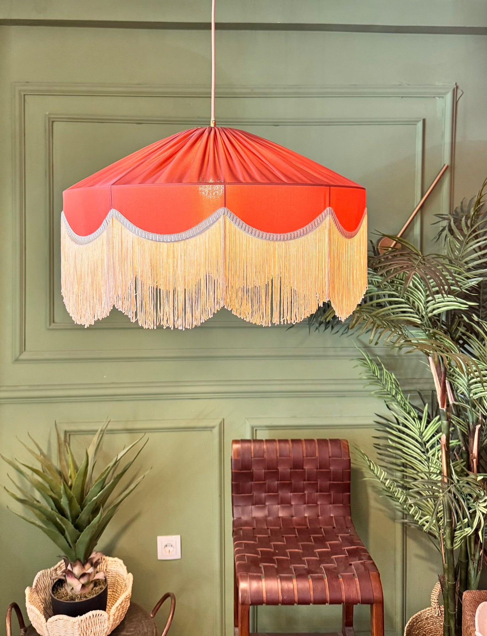 Sofia İpek Saten Püsküllü Avize Mat Bakır