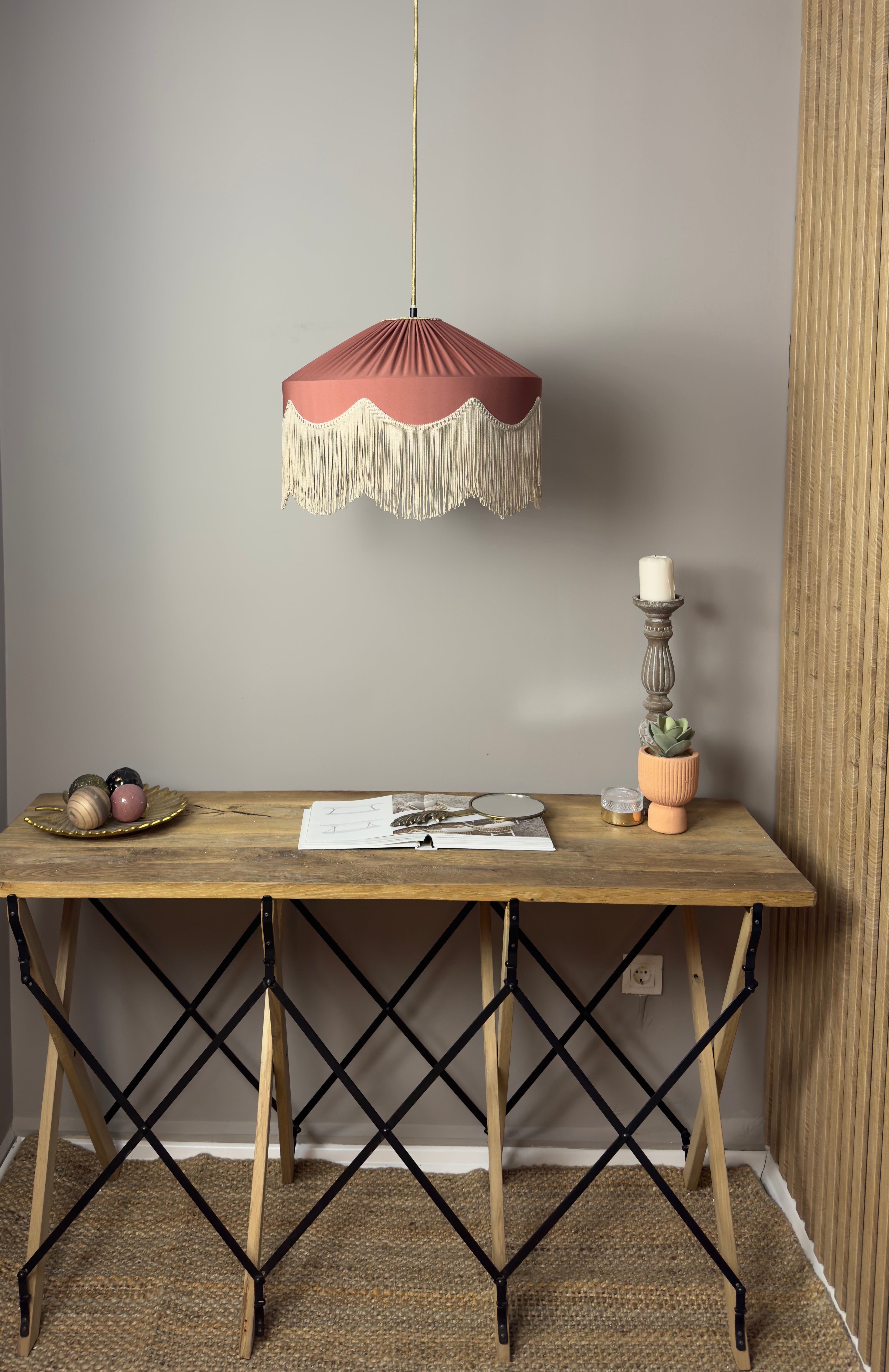 Sofia İpek Saten Püsküllü Avize Mat Bakır