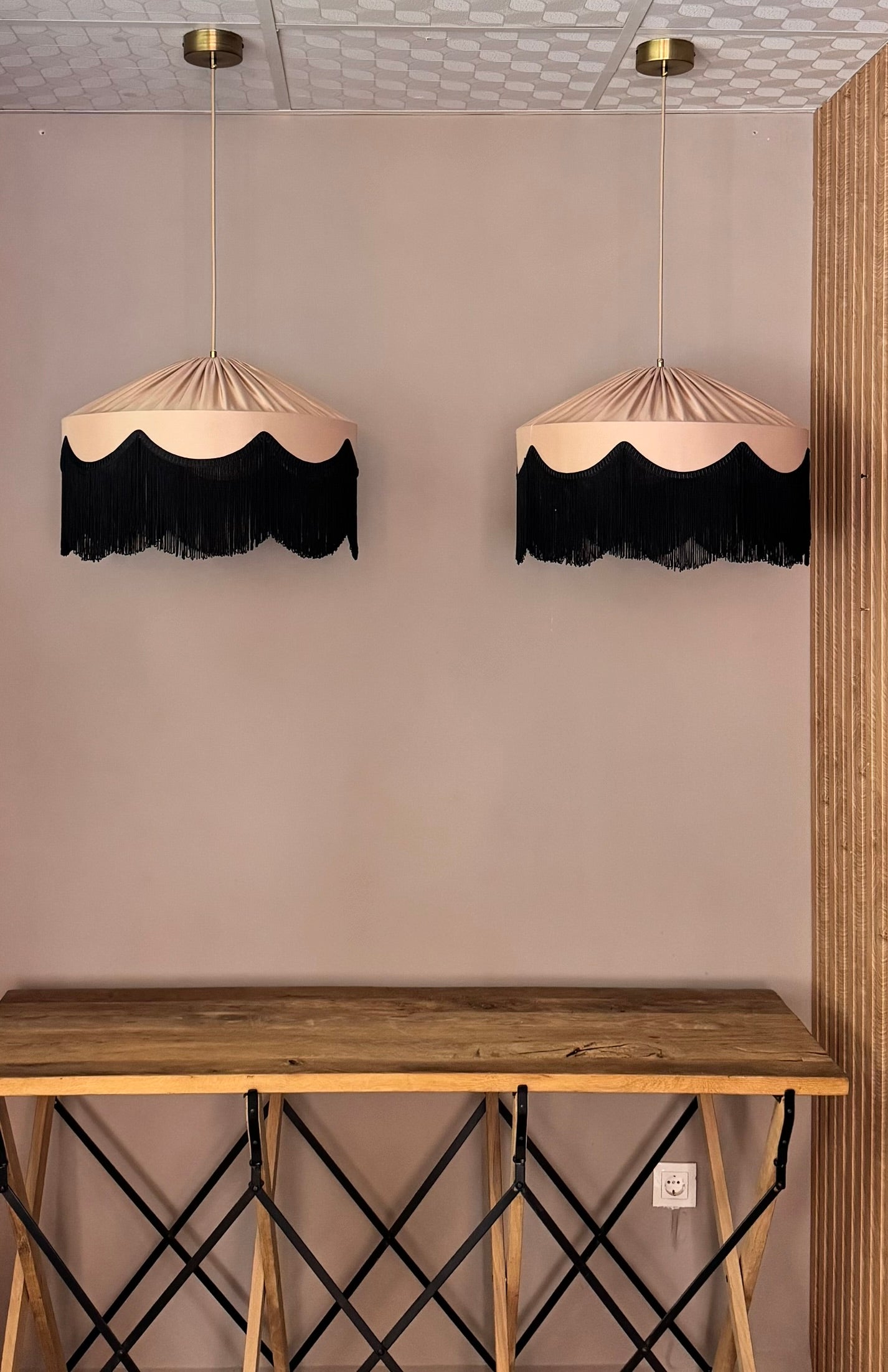 Sofia İpek Saten Püsküllü Avize Koyu Bej