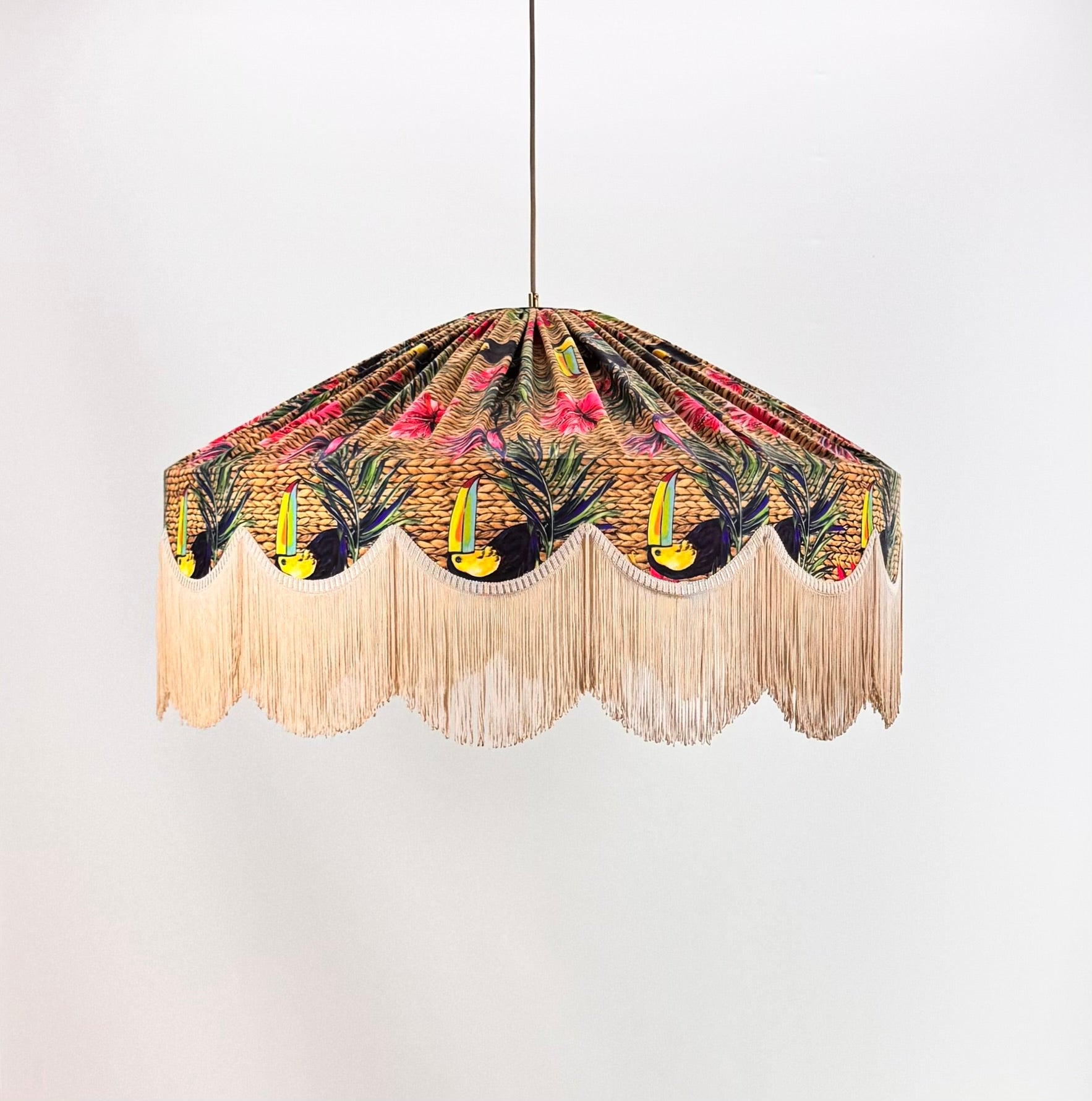 Daniela İçi İpek Astarlı Premium Avize