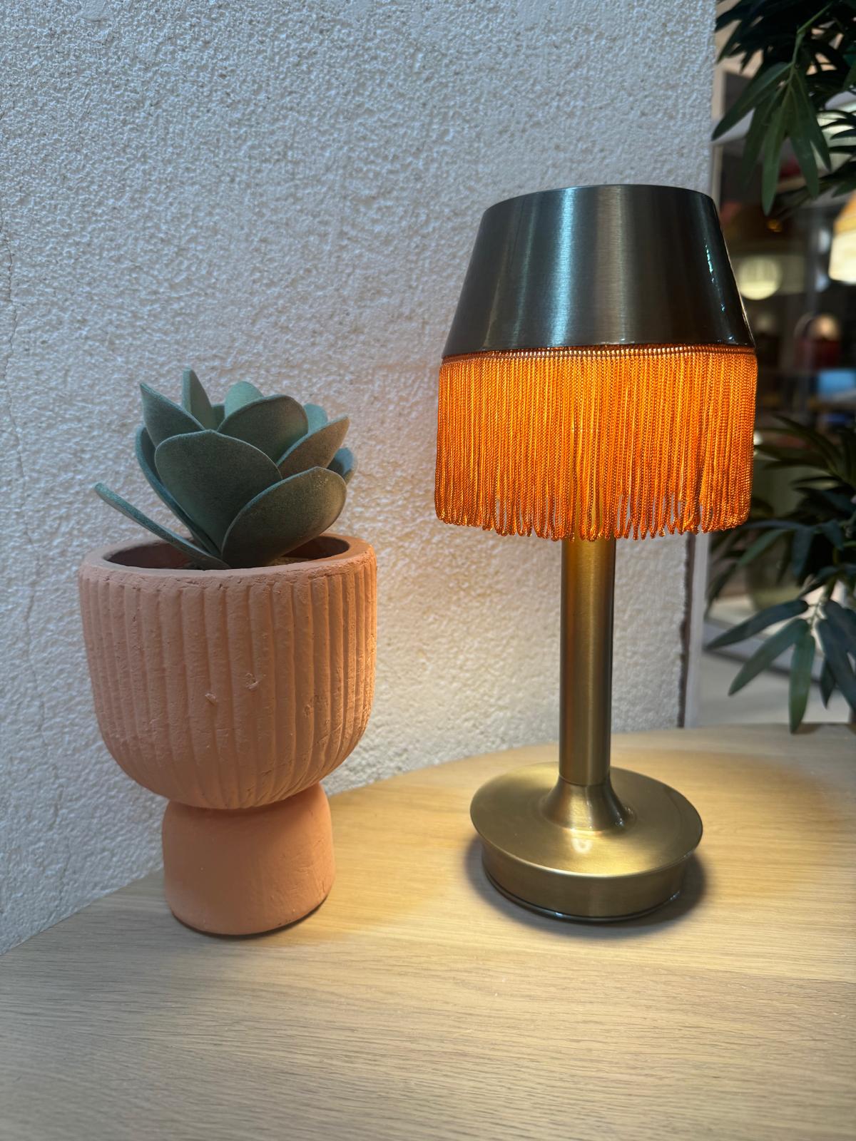 Sweety Rechargeable Table Lamp 