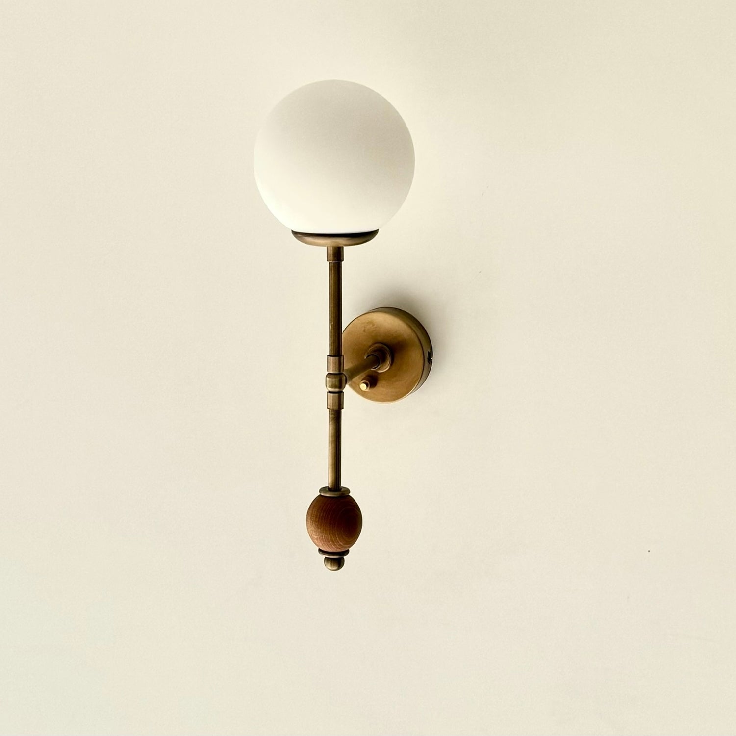 Athos Wall Lighting