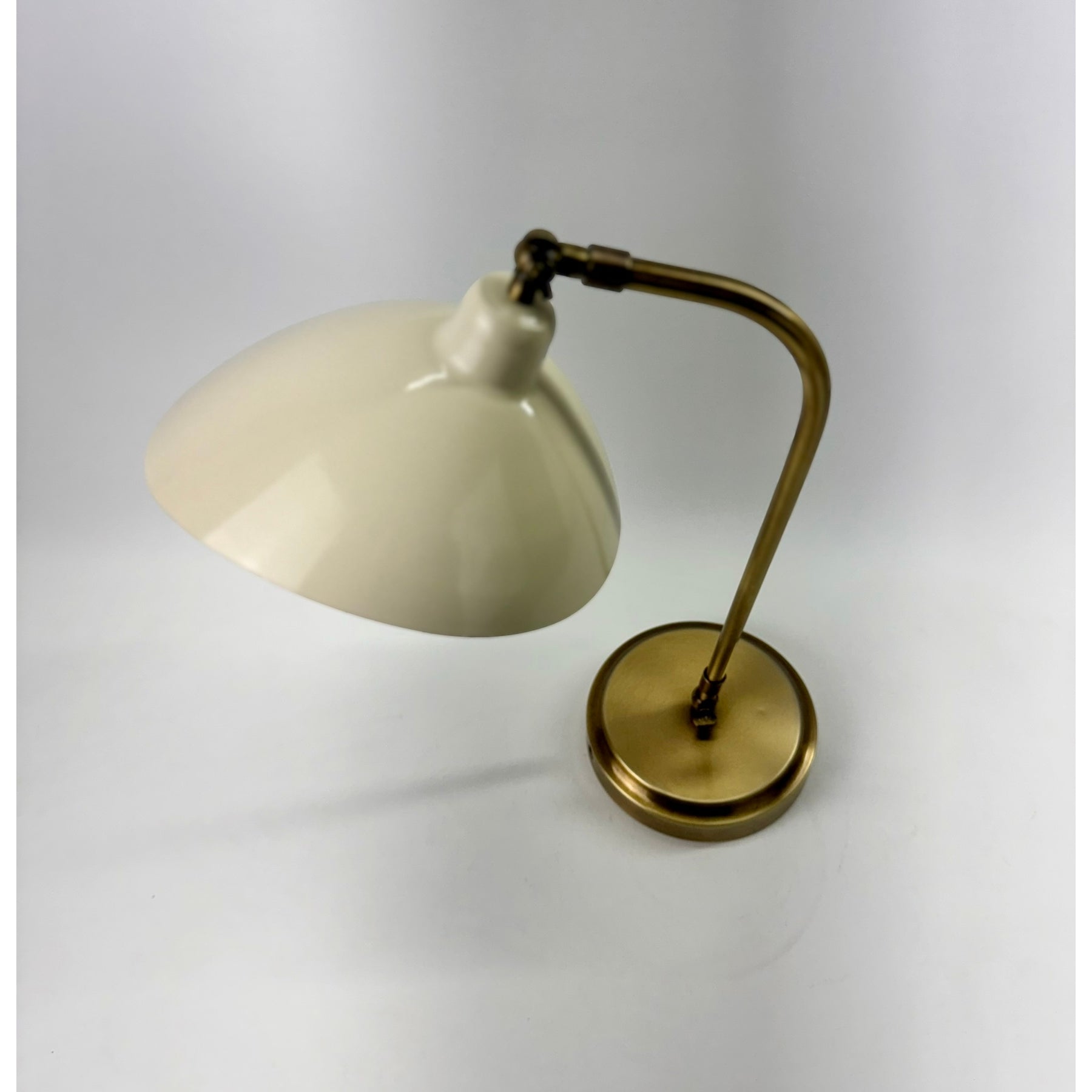 Chris Table Lamp