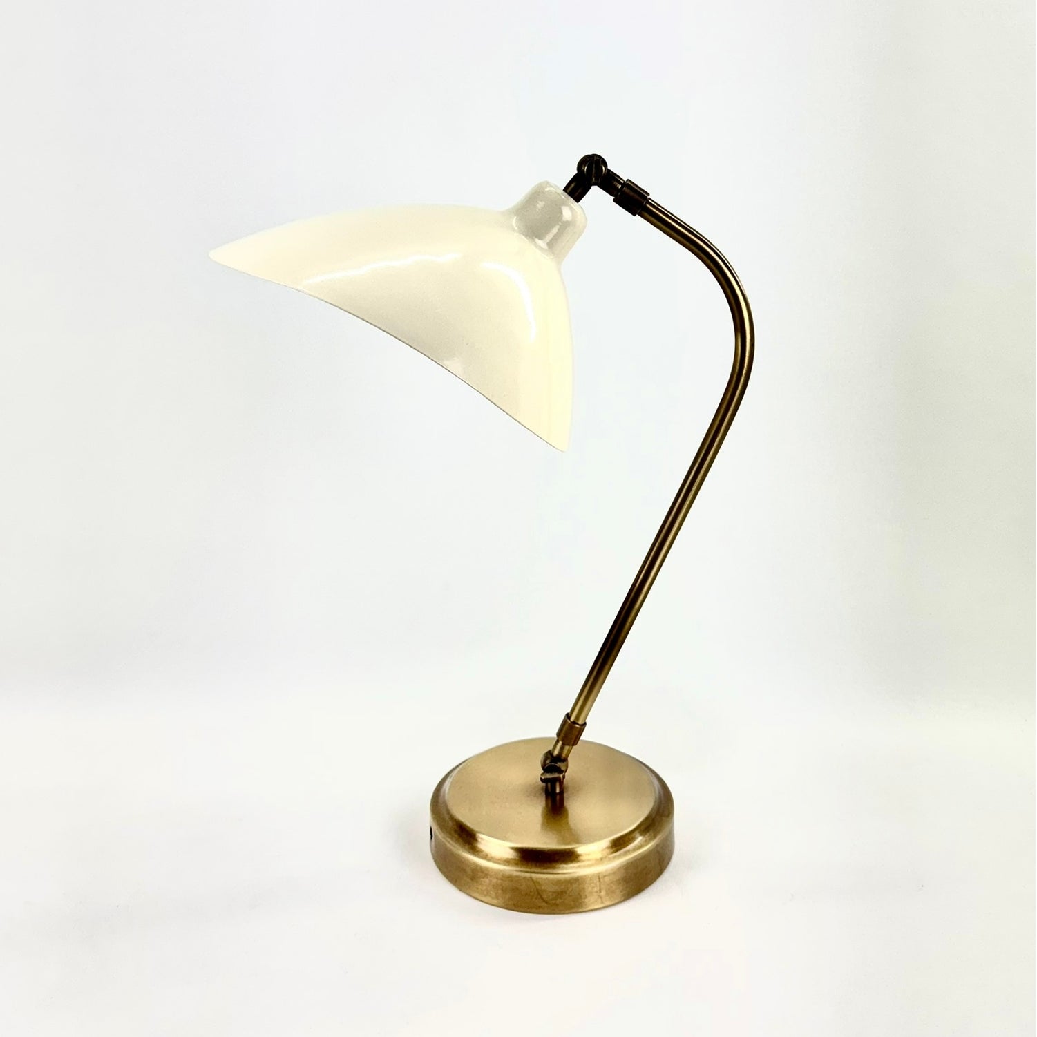 Chris Table Lamp