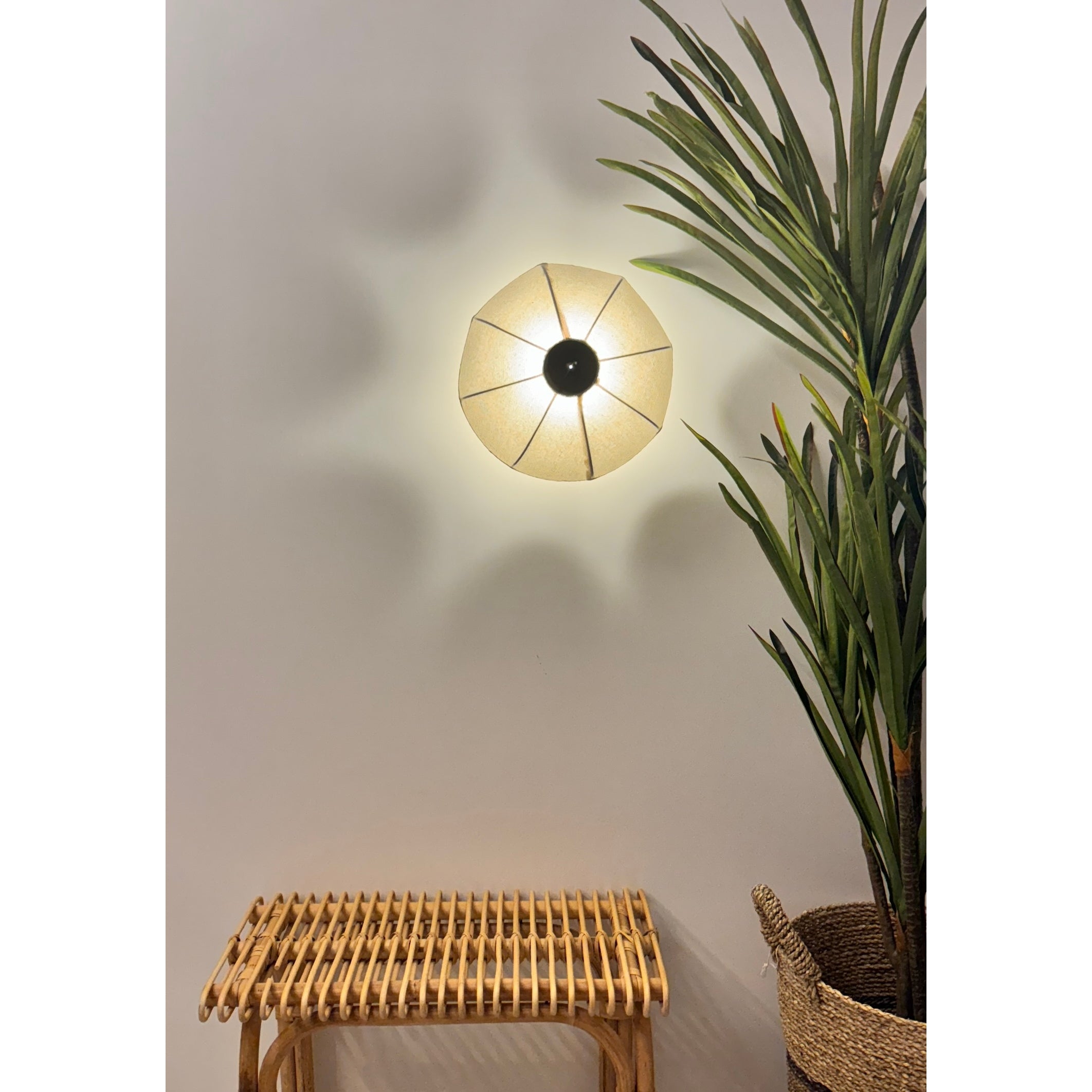 Daisy Linen Wall Lamp (30 cm)