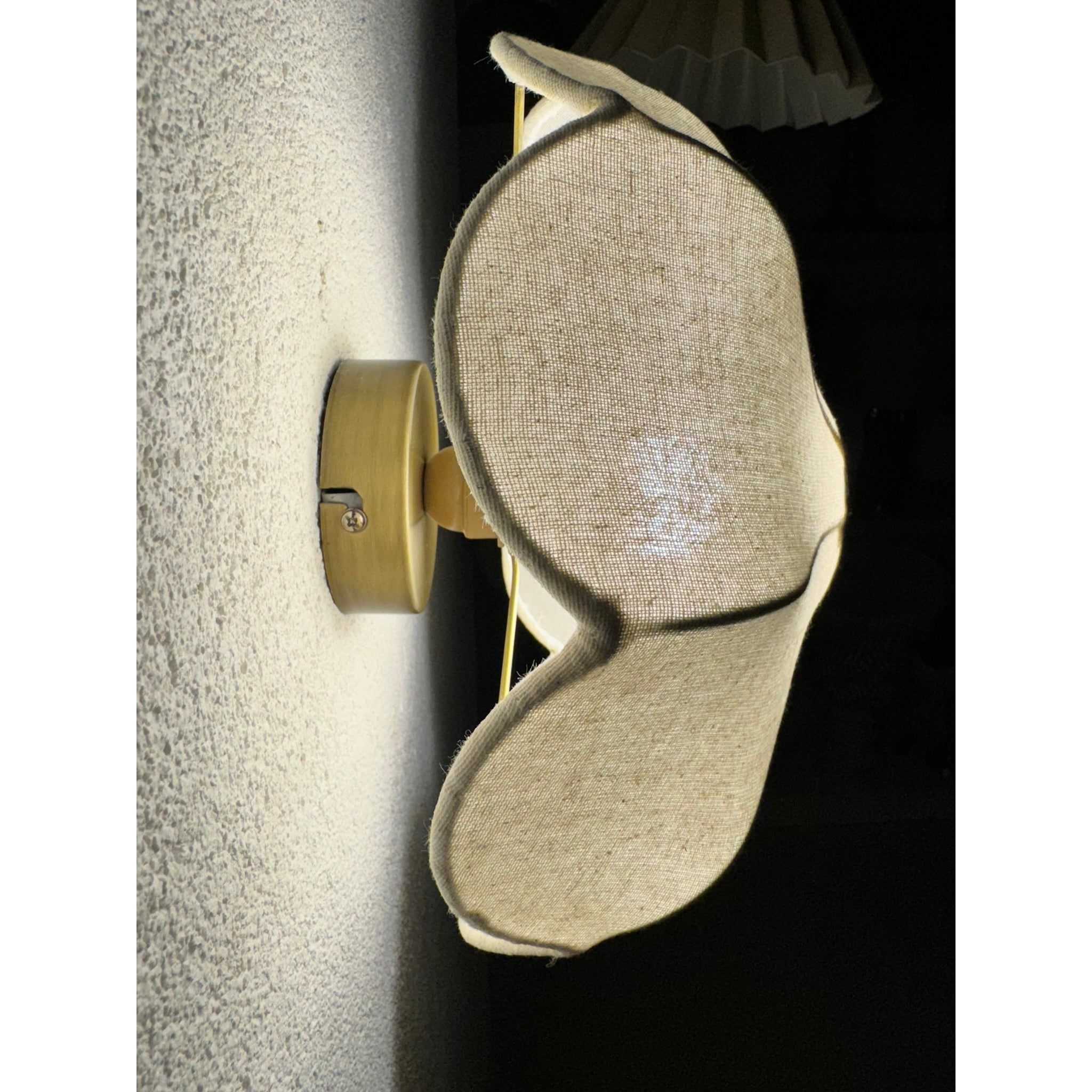 Daisy Linen Wall Lamp (30 cm)