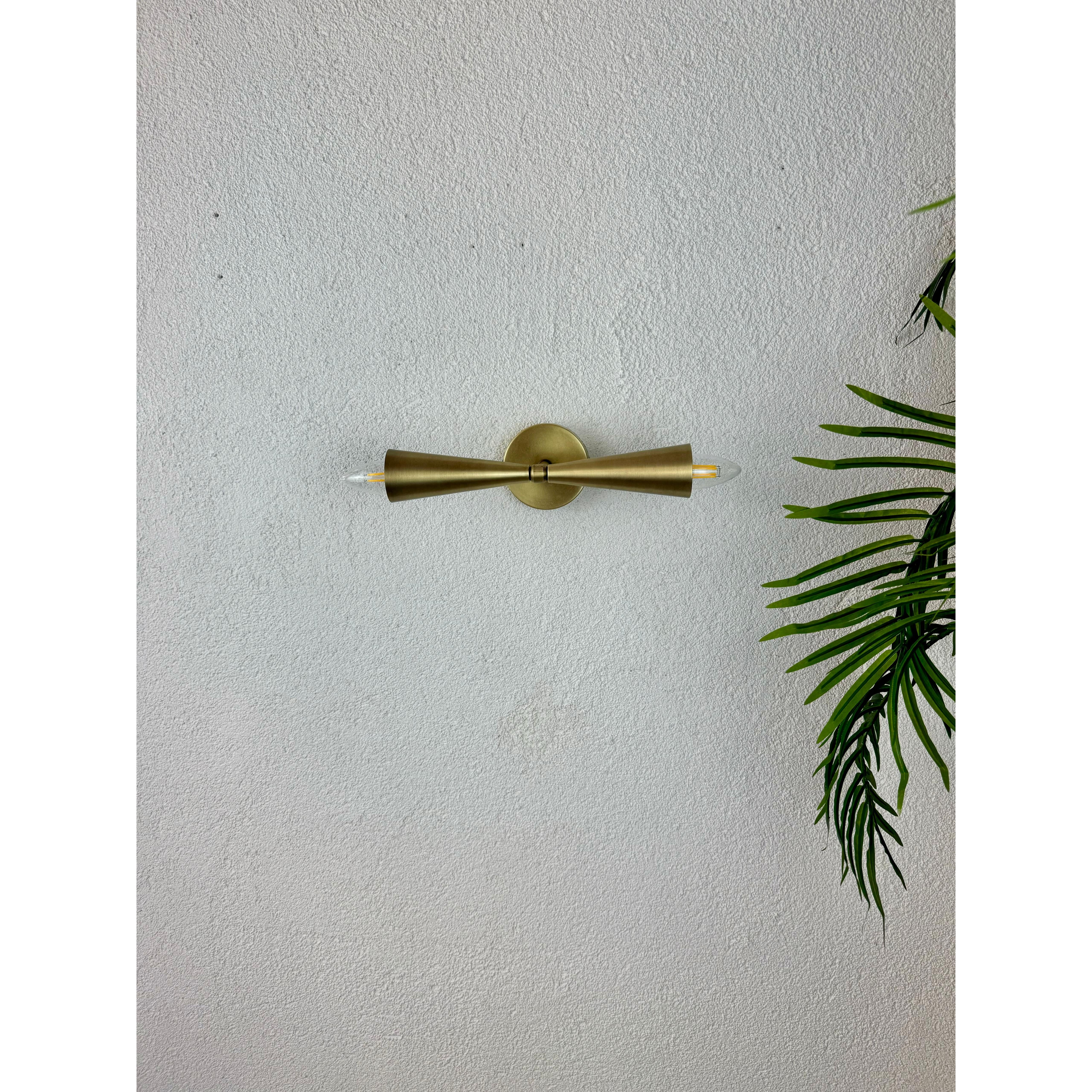 Funnel Twin Wall Lamp