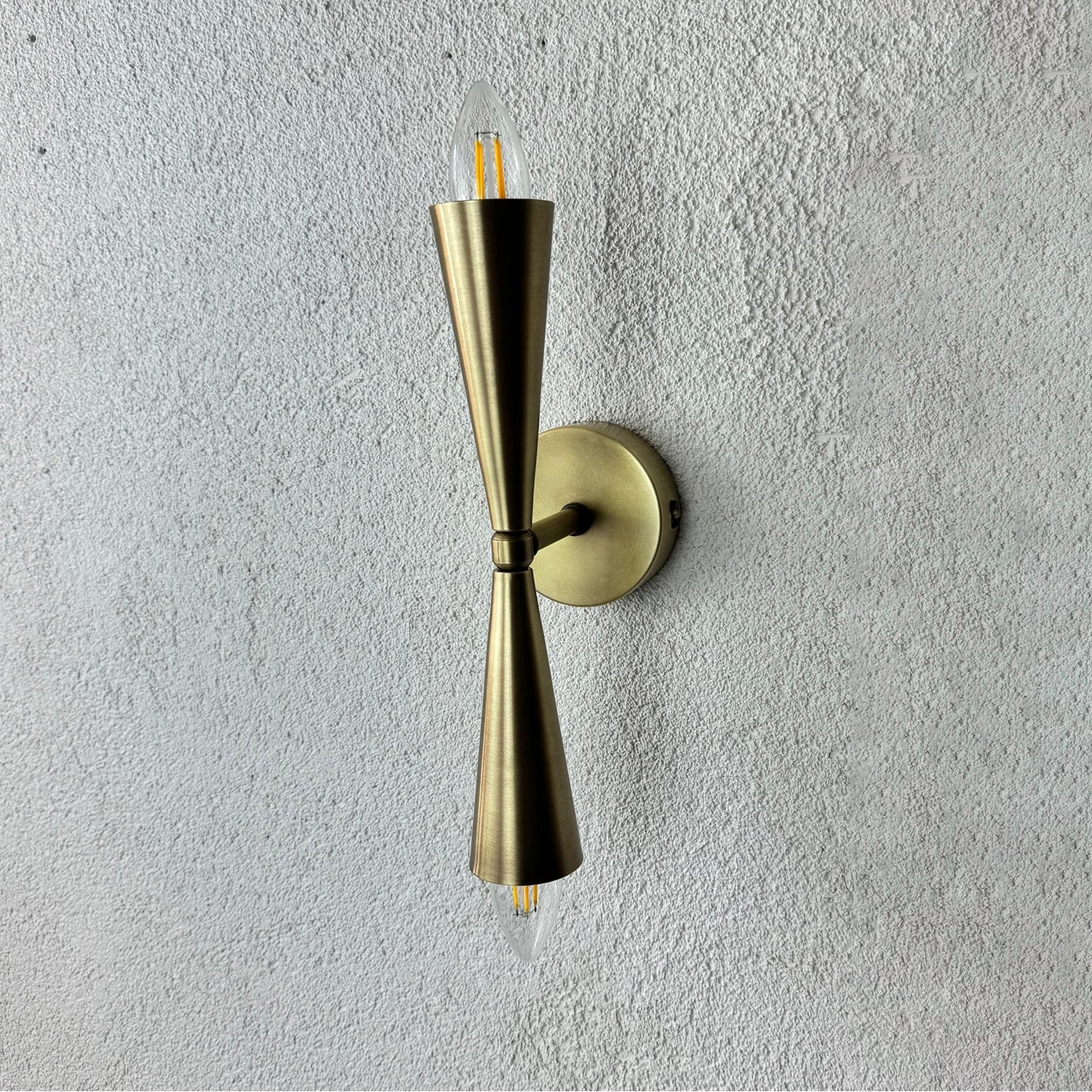 Funnel Twin Wall Lamp