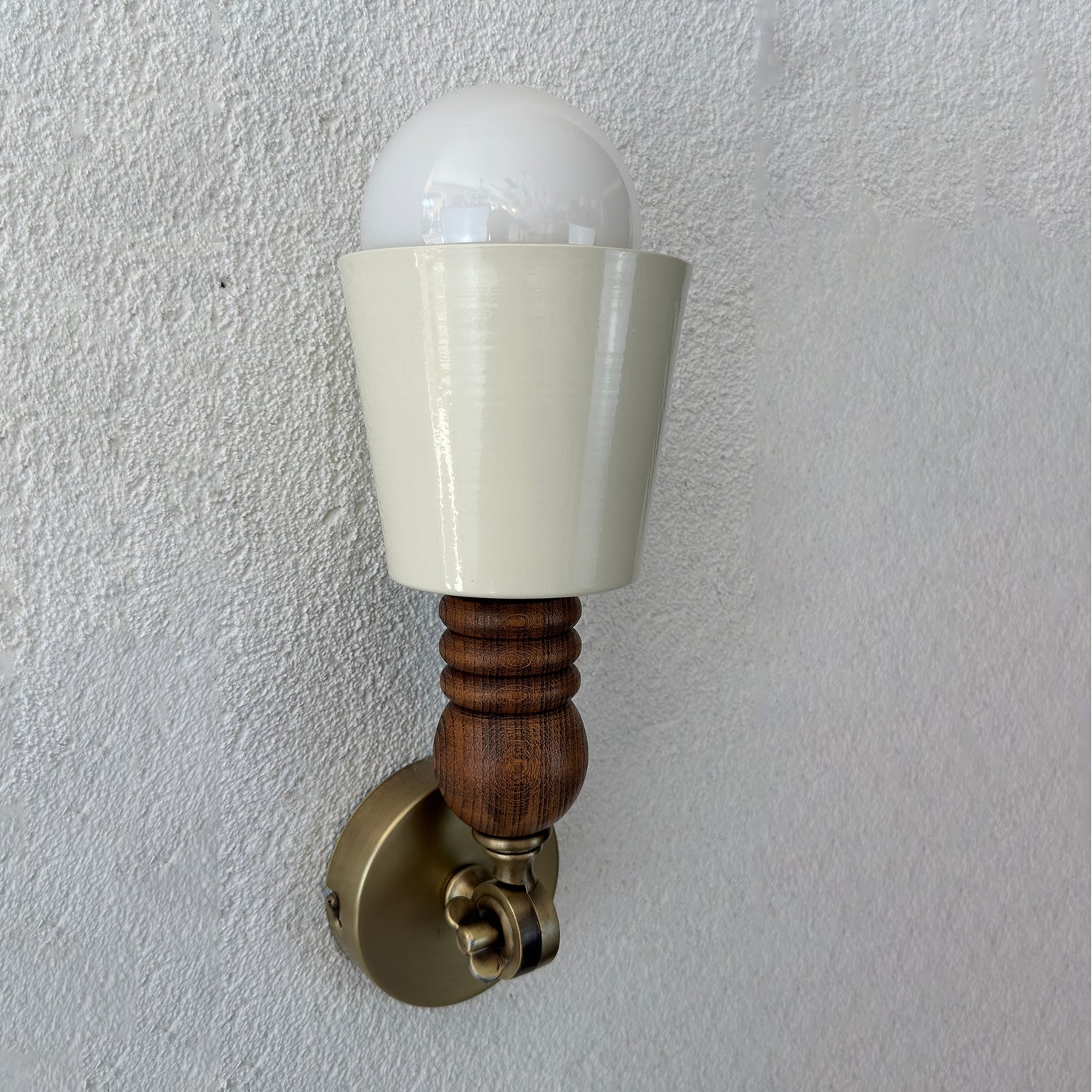 Latty Wall Lighting