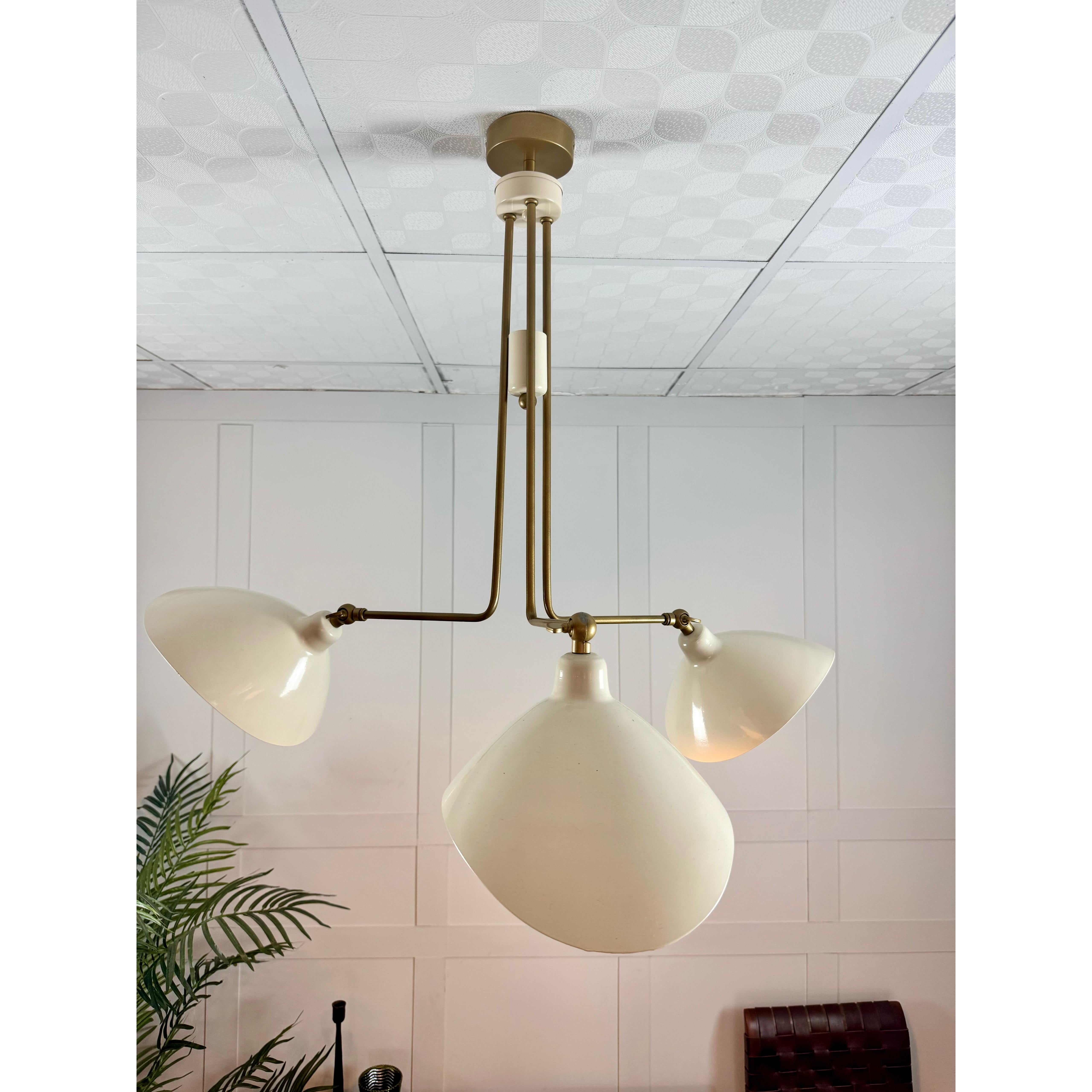 Leo Scandinavian Style 3-Arm Chandelier