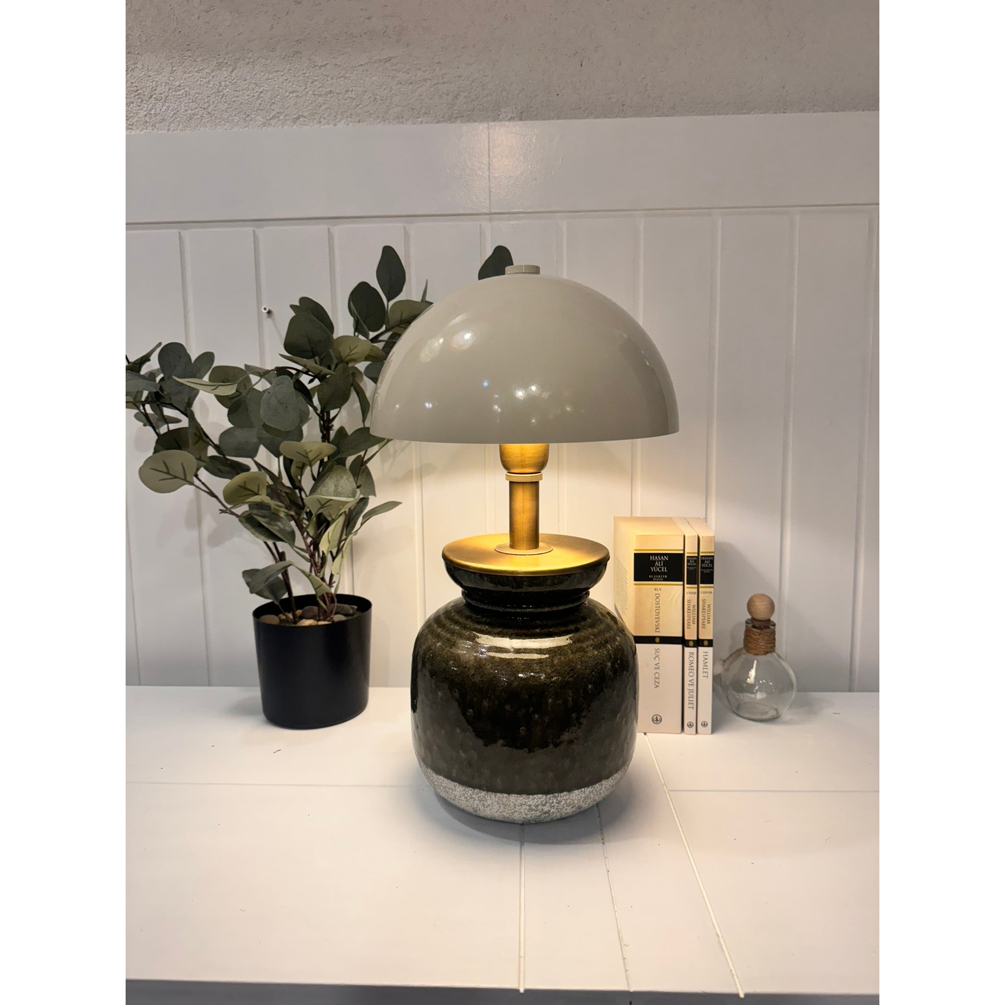 Martinez Lampshade