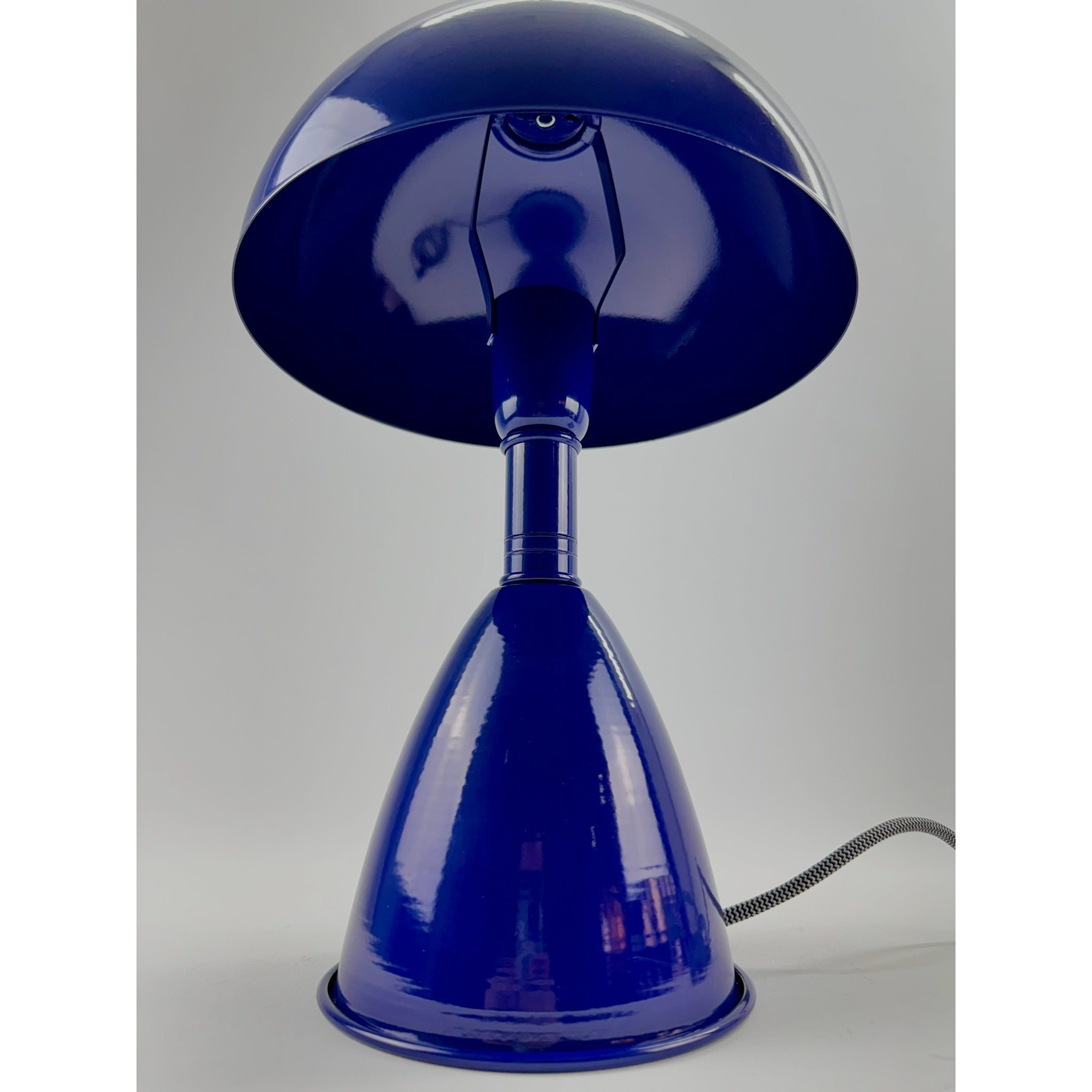 Tony Lampshade