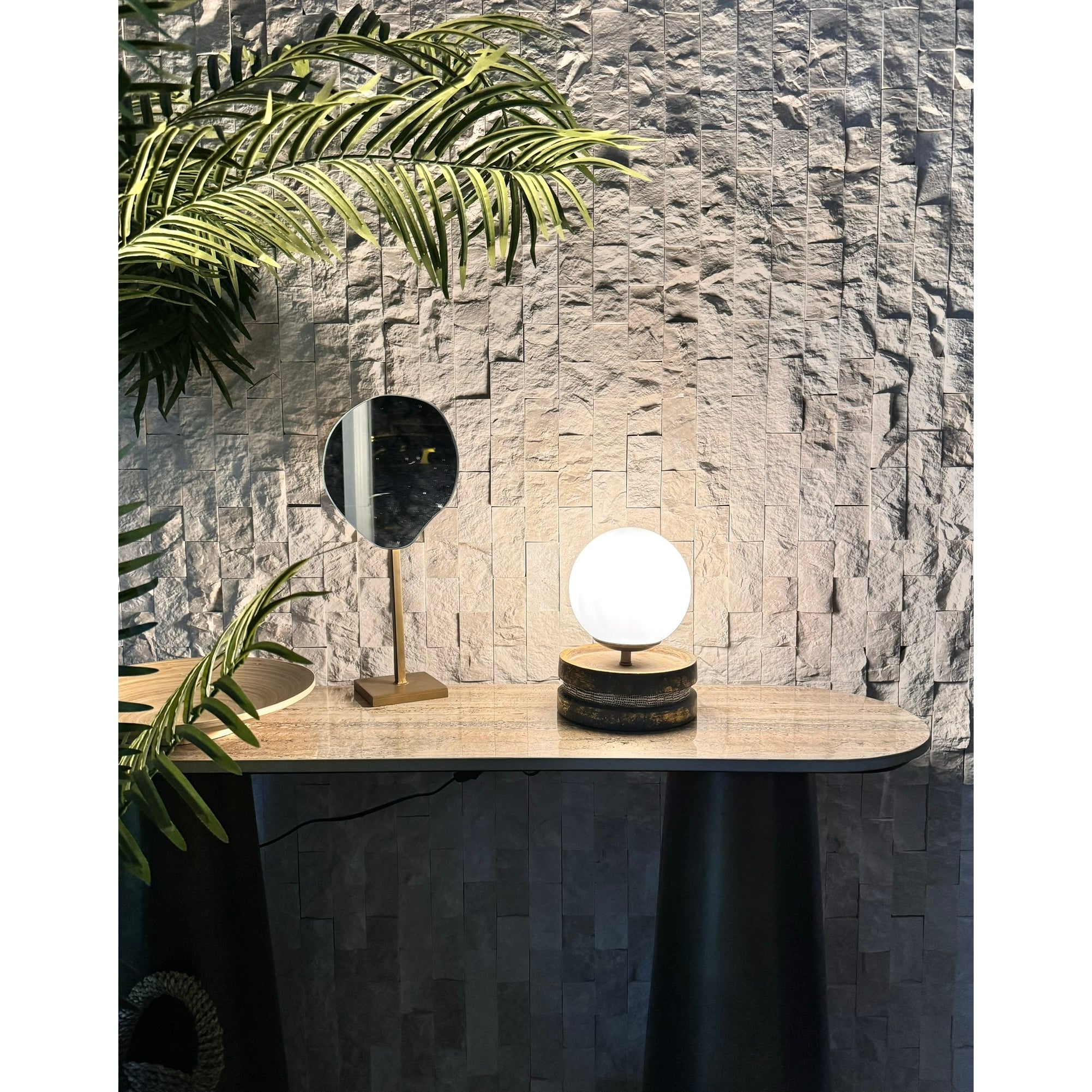 Tracy Table Lamp